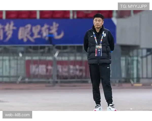 英博反击效率冠绝联赛，李国旭务实战术终结铜梁龙八轮不败
